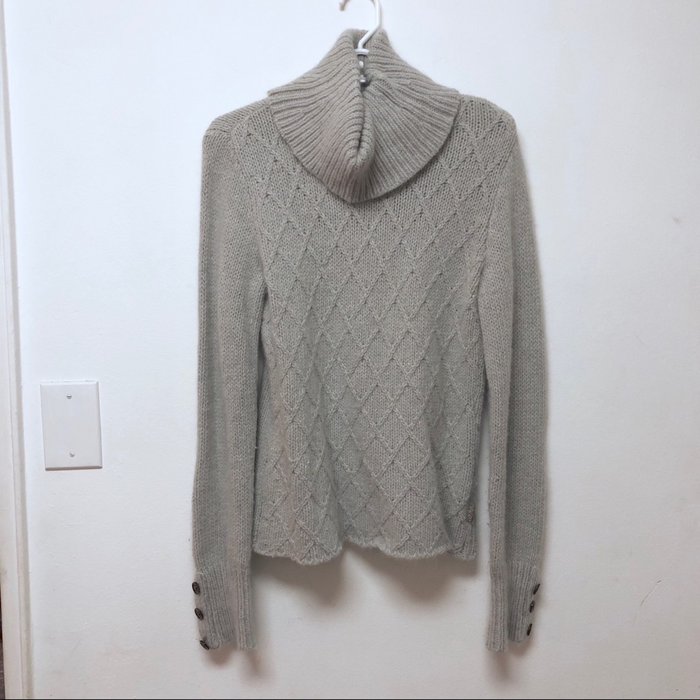 Burberry turtleneck cable sweater M